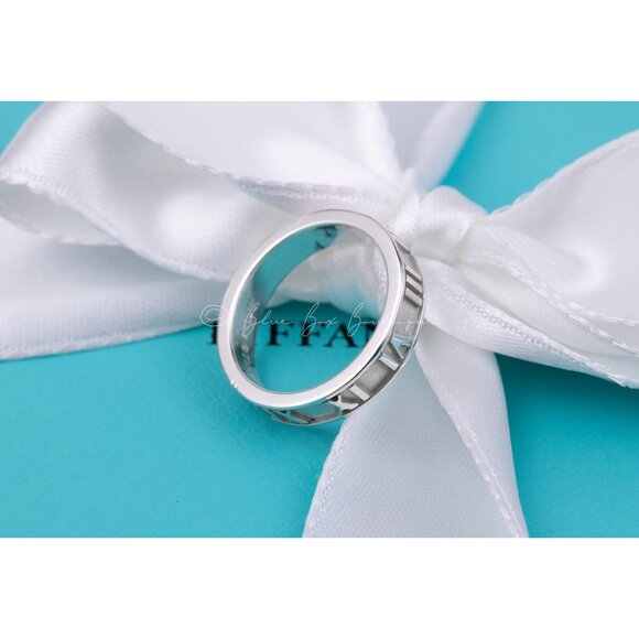 Tiffany & Co. Ring Unisex Atlas Roman Numerals Narrow Band Vintage Pinky Ring - Picture 3 of 8